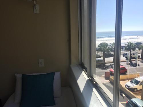 Beachfront Sea View Apartment - image 2